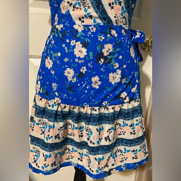 NWOT Girls Size L Pinkiwine Wraparound Flower Dress - Picture 2 of 16